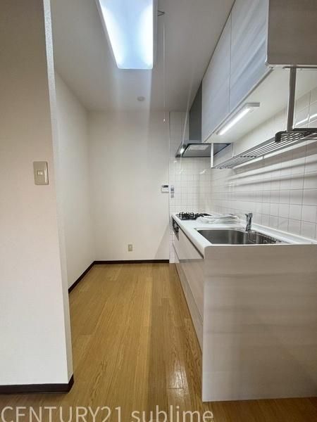 �y�L�b�`���z�@