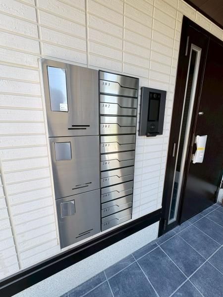 �y�G���g�����X�z�@