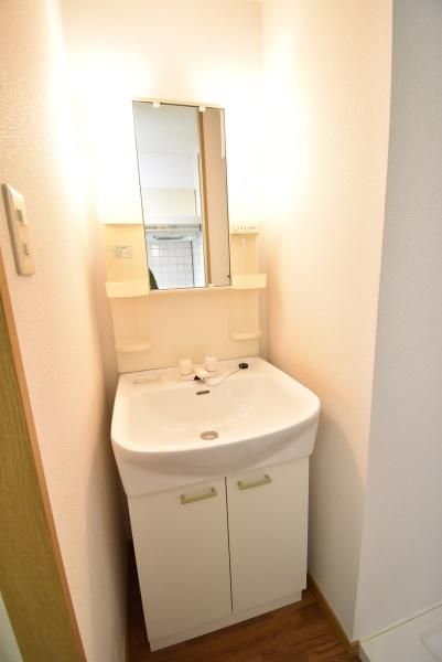 �y���ʏ��z�@