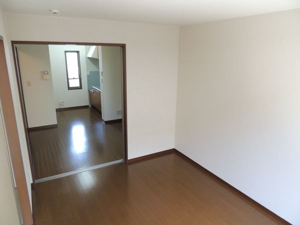 �y���̑������E�X�y�[�X�z�@���d�l�ʐ^