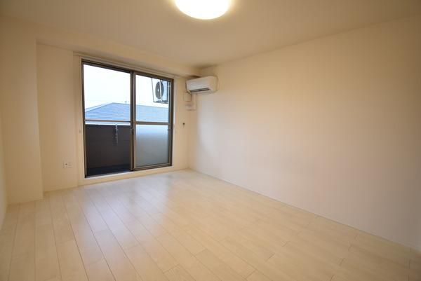 �y�Q���z�@���d�l�ʐ^