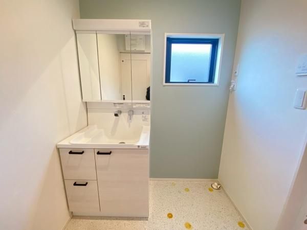 �y���ʏ��z�@