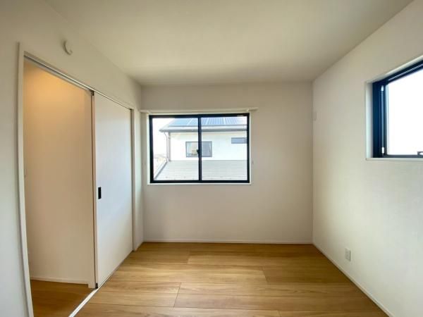 �y���̑������E�X�y�[�X�z�@