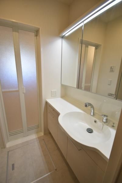 �y���ʏ��z�@