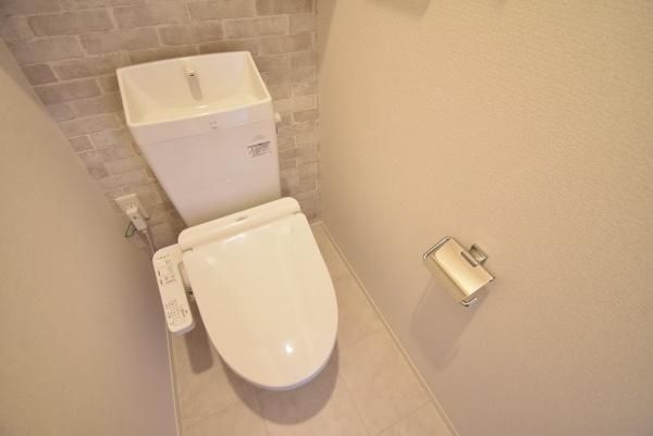 �y�g�C���z�@