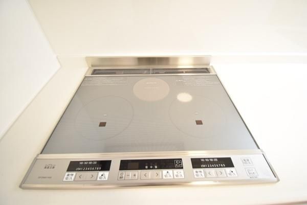 �y�L�b�`���z�@