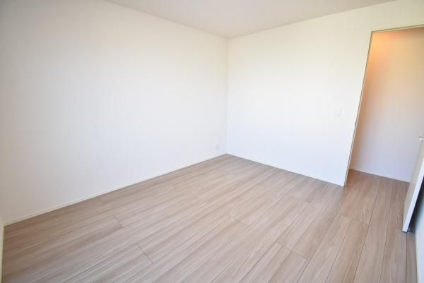 �y���̑������E�X�y�[�X�z�@