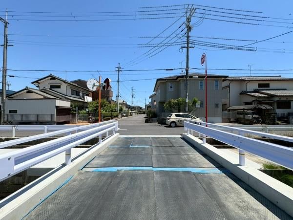 �y�G���g�����X�z�@