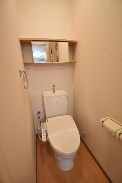 �y�g�C���z�@