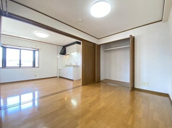 �y���̑������E�X�y�[�X�z�@