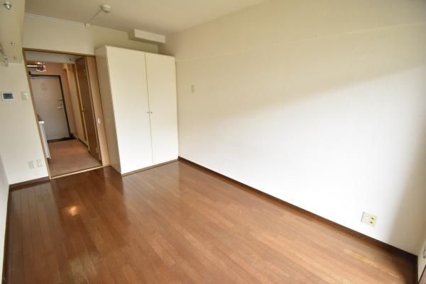 �y���̑��ݔ��z�@