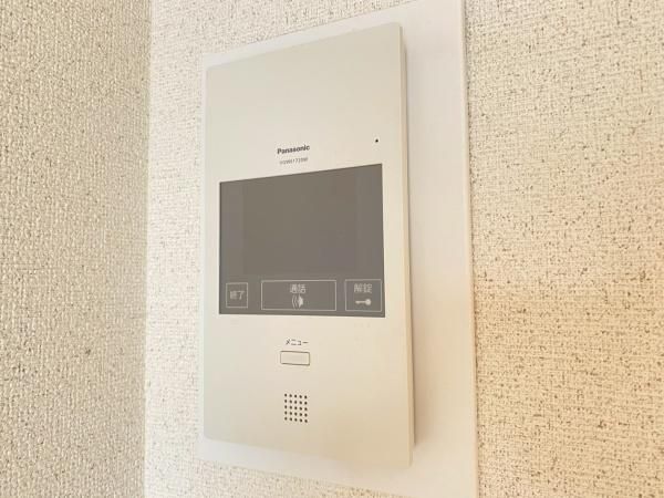 �y���̑��ݔ��z�@