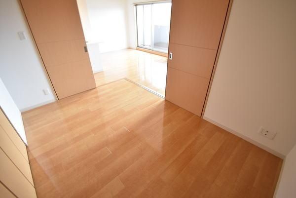 �y���̑������E�X�y�[�X�z�@