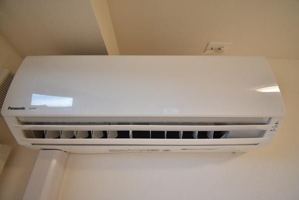 �y���̑��ݔ��z�@���d�l�ʐ^