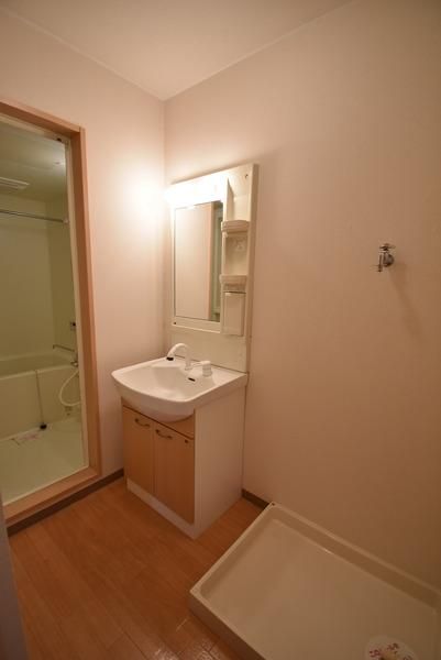 �y���ʏ��z�@