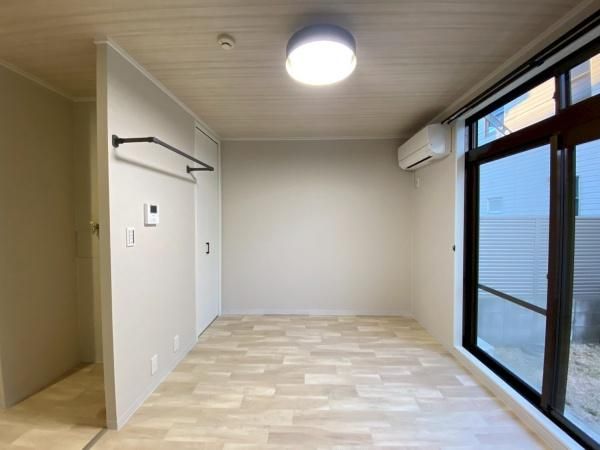 �y���̑������E�X�y�[�X�z�@