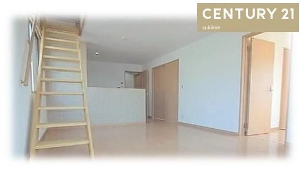 �y�����E���r���O�z�@