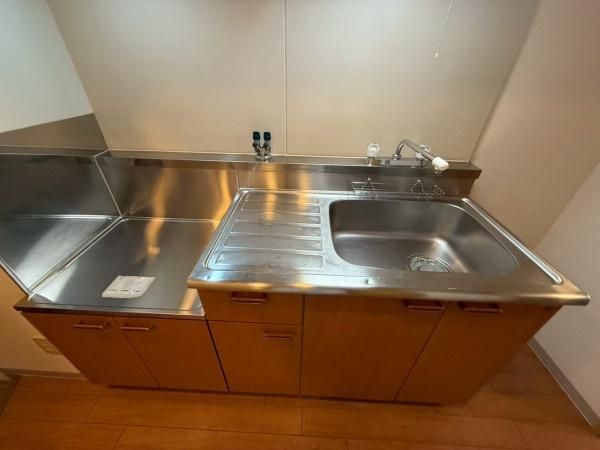 �y�L�b�`���z�@