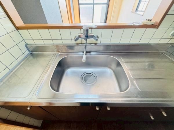 �y�L�b�`���z�@