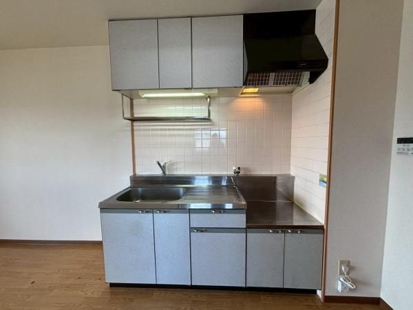 �y�L�b�`���z�@