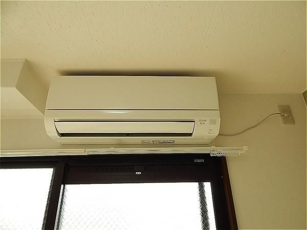 �y���̑��ݔ��z�@���d�l�ʐ^