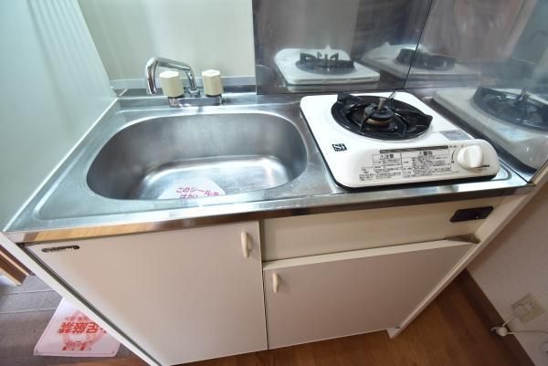 �y�L�b�`���z�@