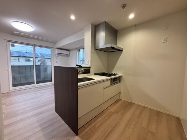 �y�L�b�`���z�@