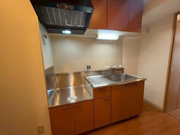 �y�L�b�`���z�@