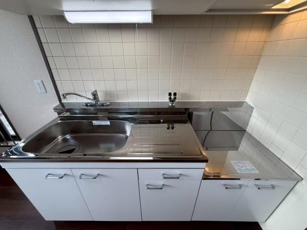 �y�L�b�`���z�@