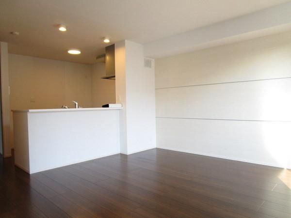 �y�����E���r���O�z�@���������ʎ���