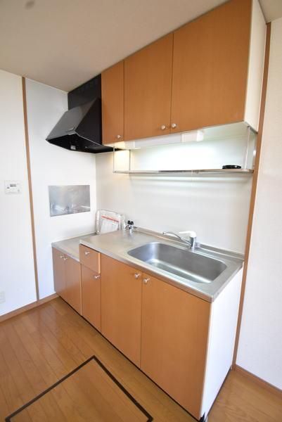 �y�L�b�`���z�@