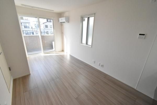 �y���̑������E�X�y�[�X�z�@