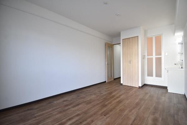 �y���̑������E�X�y�[�X�z�@