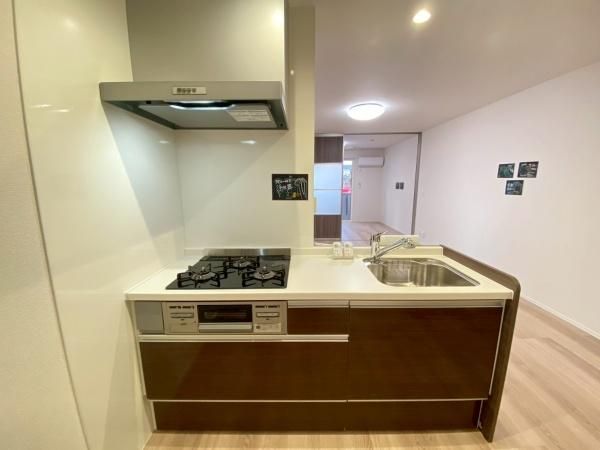 �y�L�b�`���z�@