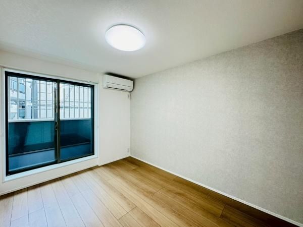 �y���̑������E�X�y�[�X�z�@