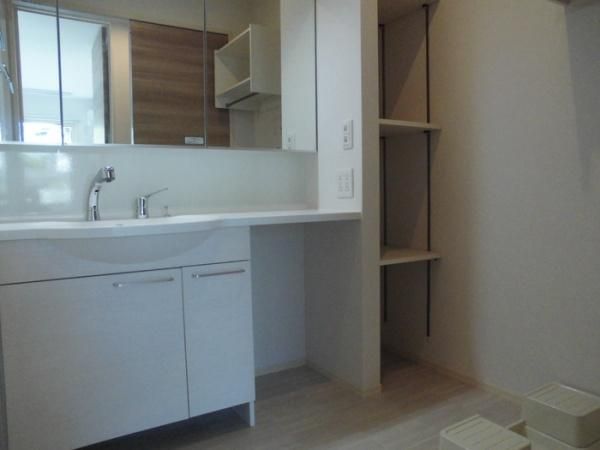 �y���ʏ��z�@