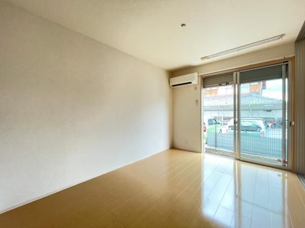 �y���̑������E�X�y�[�X�z�@