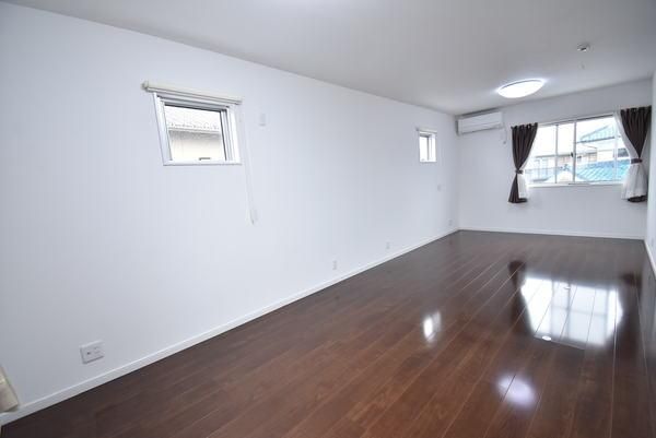 �y���̑������E�X�y�[�X�z�@