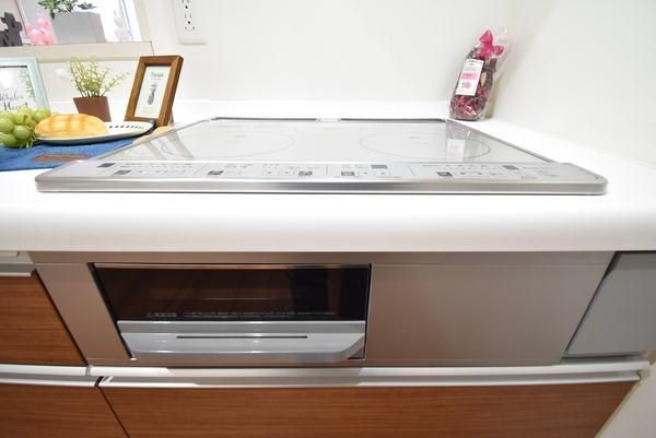 �y�L�b�`���z�@