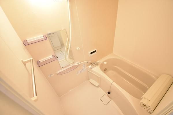 �y�o�X�z�@�����{�H��Ўʐ^��