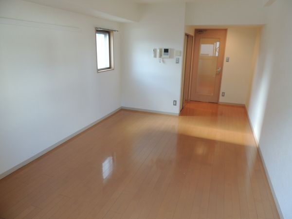 �y���̑������E�X�y�[�X�z�@���d�l�ʐ^