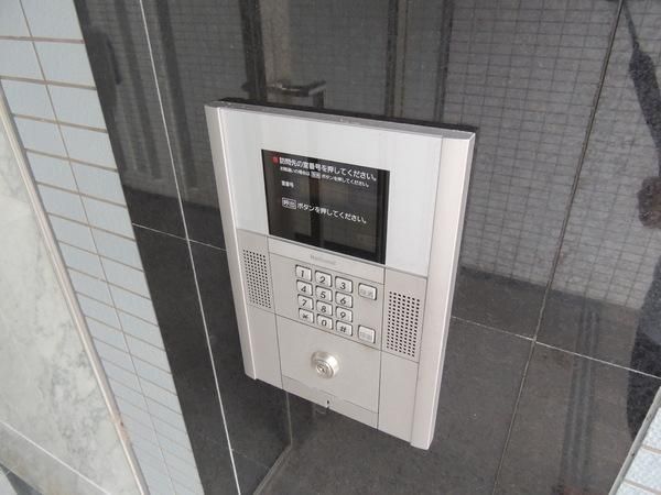 �y�Z�L�����e�B�z�@���d�l�ʐ^