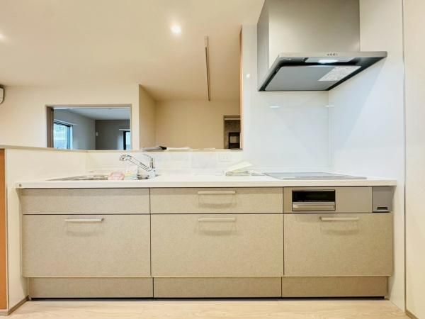 �y�L�b�`���z�@