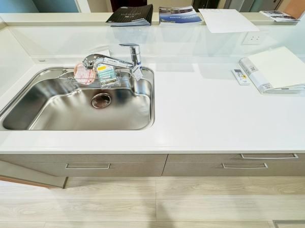 �y�L�b�`���z�@