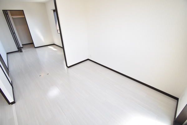 �y���̑������E�X�y�[�X�z�@