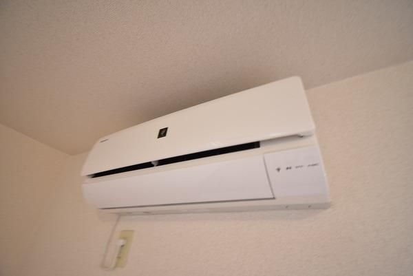 �y���̑��ݔ��z�@���d�l�ʐ^