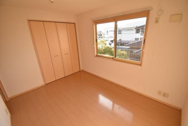 �y���̑������E�X�y�[�X�z�@���d�l�ʐ^