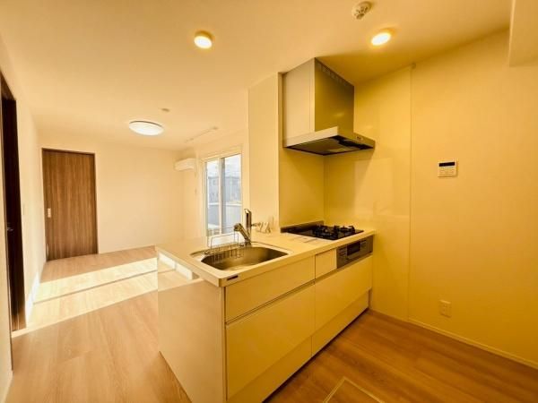 �y�L�b�`���z�@