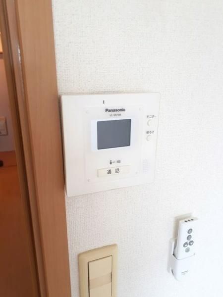 �y���̑��ݔ��z�@