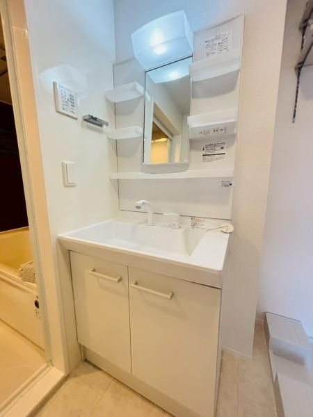 �y���ʏ��z�@